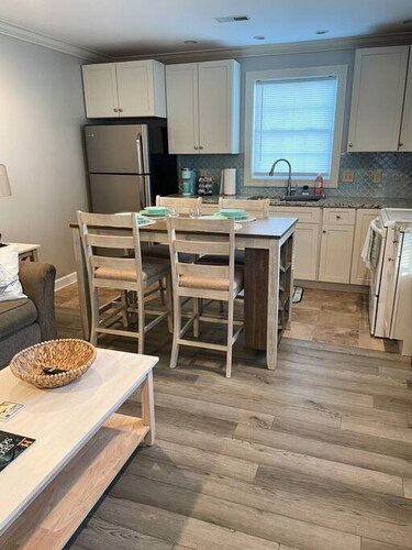 Crow’s Nest • 1 BR Lewes Guest Apt – Bike to Beach