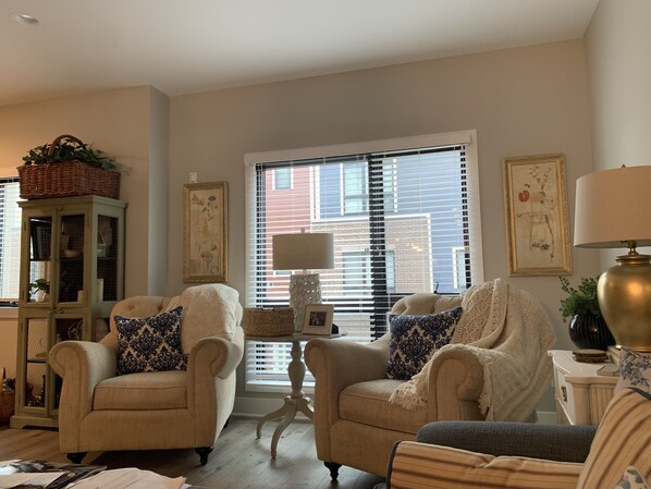 تلفزيون ذكي