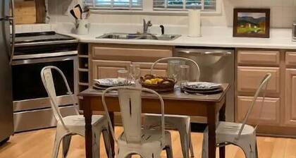 A special cottage close to EVERYTHING!! July dates available NOW!!!