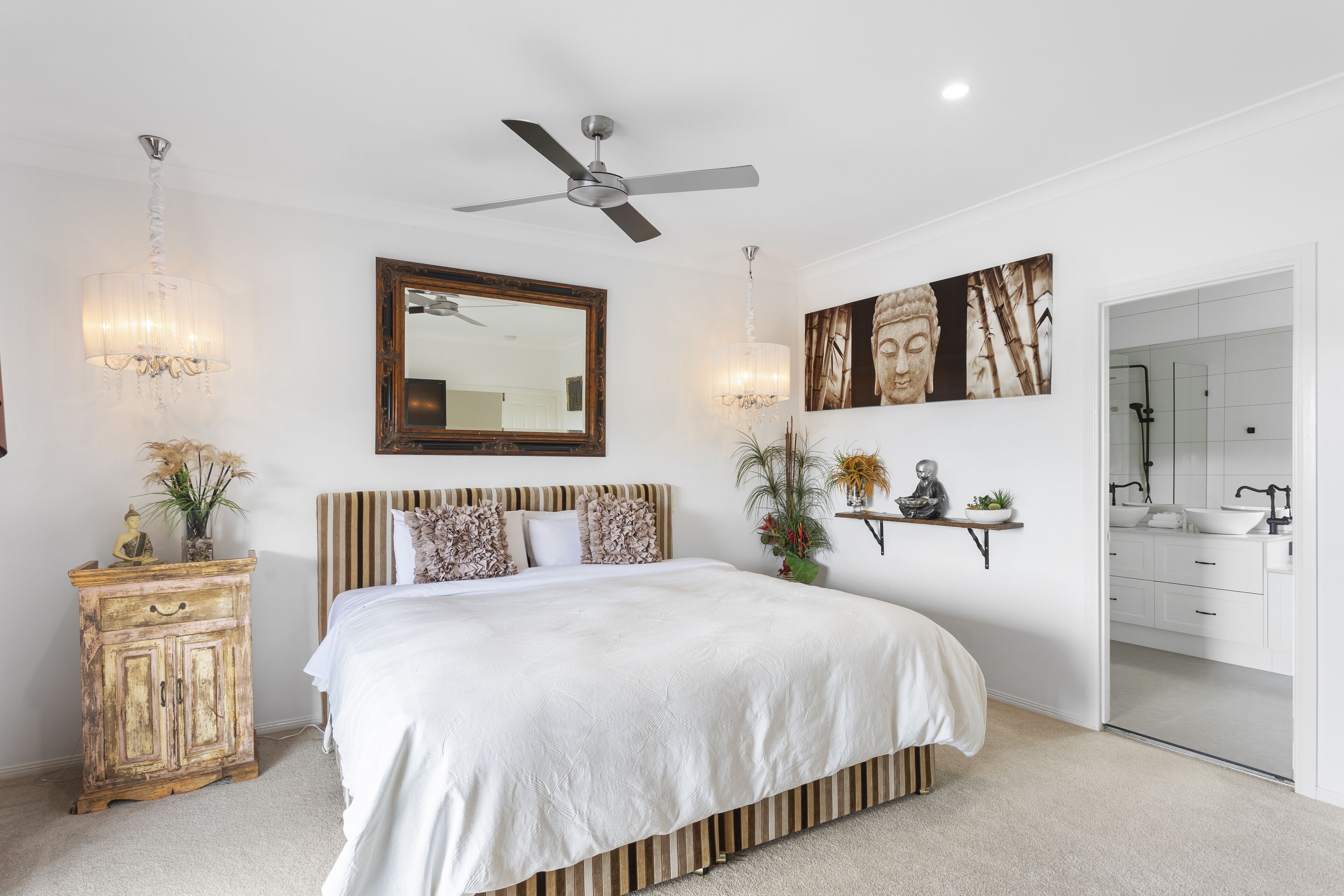 Light and Bright Set high to catch the breeze