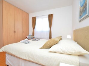 3 chambres, accès à Internet