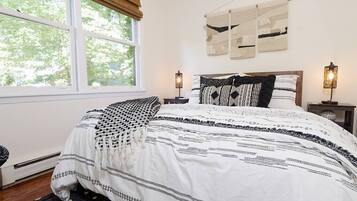 5 chambres, bureau, fer et planche à repasser, Wi-Fi gratuit