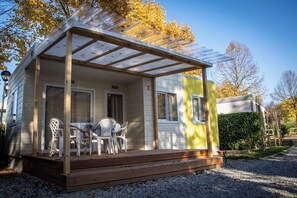 Alpehytte, 1 soverom, røyk, terrasse | Utendørsservering