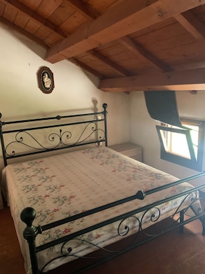 Appartamento, 2 camere da letto, fumatori, patio | 2 camere