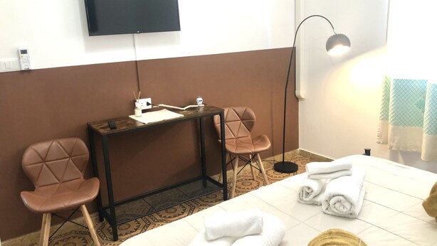 Unclassified image, 1 of 14, button - Bb Chic Room With Shared Bathroom in the City (Castelsardo)