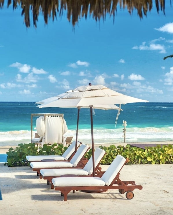 Condo, 2 Bedrooms, Accessible, Smoking | Beach