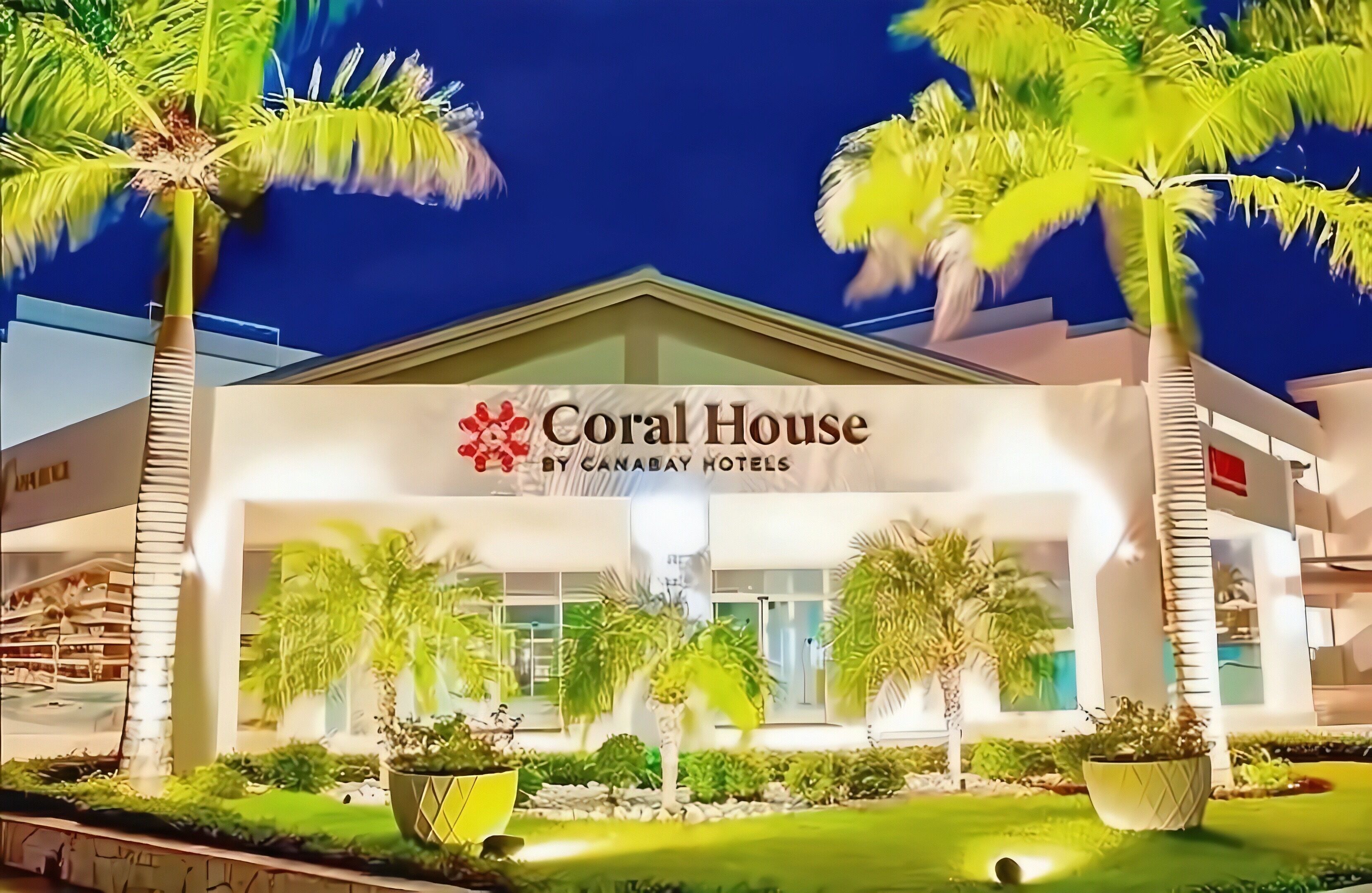 Condo, 2 Bedrooms, Smoking, Balcony | Property entrance