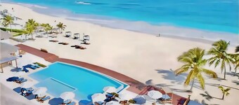 Luxury Penthouse 336 Cana Rock Condos 🎸- Golf View and Infinity Pool