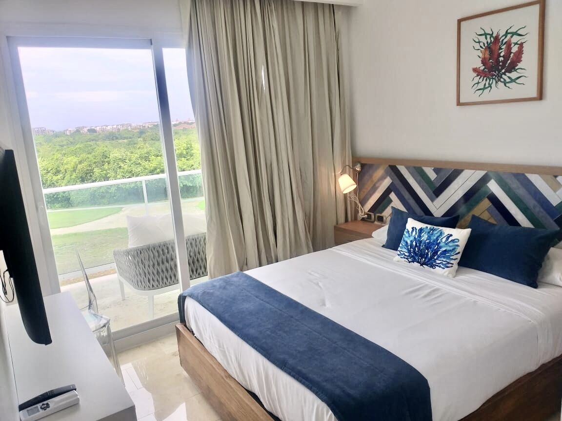 Cana Rock De Lujo 344 Vista Al Campo De Golf