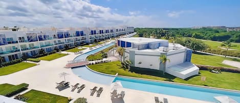 Condo, 2 Bedrooms, Accessible, Smoking | Exterior