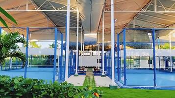 Condo, 2 Bedrooms, Accessible, Smoking | Bahagian luar