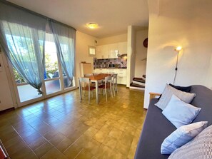 غرفة المعيشة