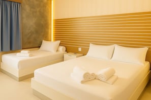 Villa, 3 Bedrooms, Smoking, Balcony