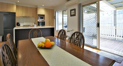 Fermoy Cottage - lovely 2 bedroom cottage