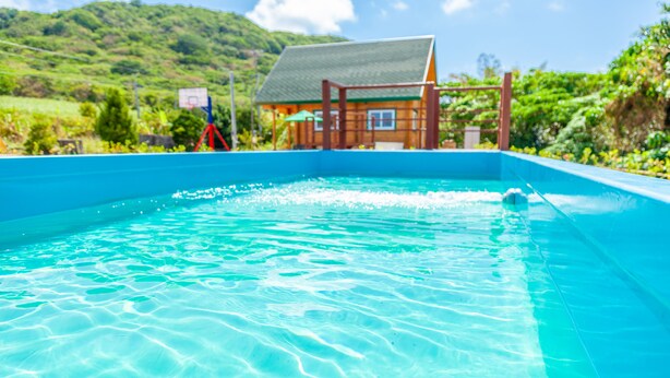 Seasonal outdoor pool