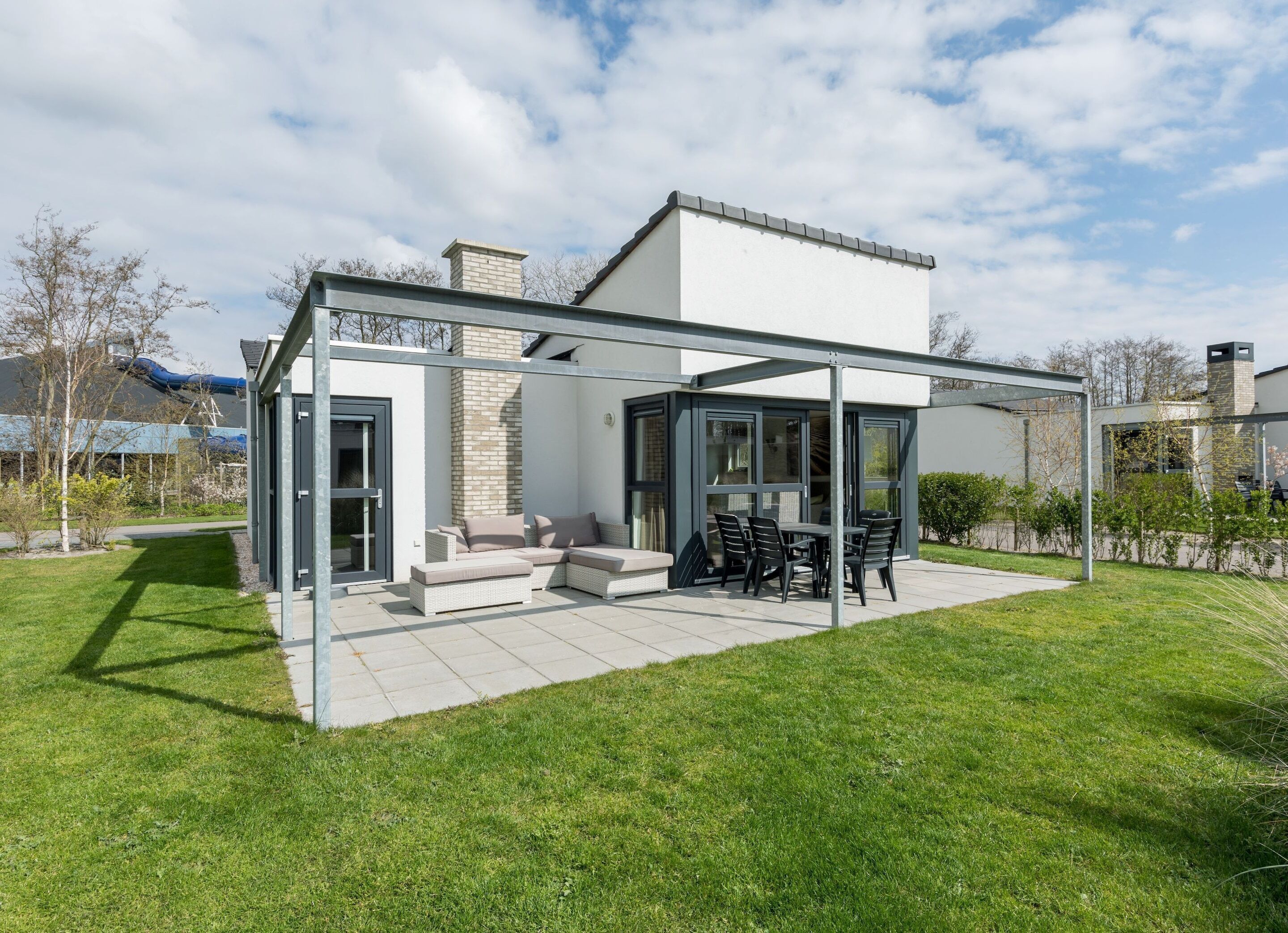 House | Terrace/patio