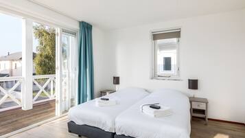 4 bedrooms, individually furnished