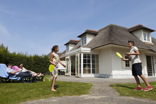 Villa In Domburg Near North Sea Beach - Domburg
