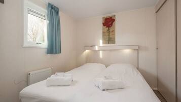 Nhà gỗ | 3 phòng ngủ, trang bị nội thất với thiết kế riêng biệt