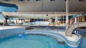 Chalet | Pool | Outdoor pool