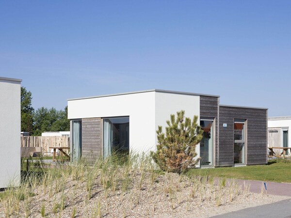 Holiday Home At Nieuwvliet-bad Beach Resort - Cadzand