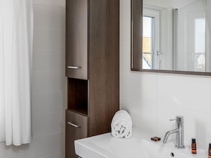 Shower - Luxury Villa With Patio Heater, Beach at Just 400m (Cadzand-Bad)