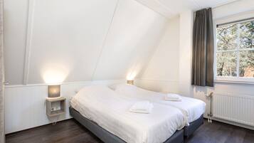 Bungalow | 4 phòng ngủ, trang bị nội thất với thiết kế riêng biệt