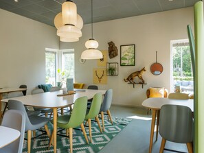 Dining - Modern Villa Near Veluwe (Hoenderloo)