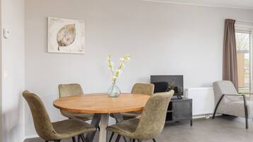 Chalet | Living room | TV