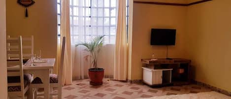 2 bedrooms, WiFi