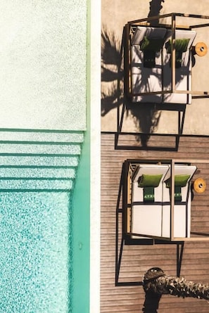 Seasonal outdoor pool - Bebatroun Beach Hotel (Batroun)