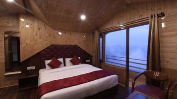 Deluxe Room | Bed sheets