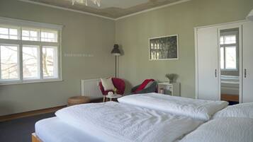 2 Schlafzimmer, Bügeleisen/Bügelbrett, kostenloses WLAN, Bettwäsche