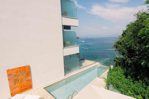 Seasonal outdoor pool, open 10:00 AM to 7:00 PM, free pool cabanas