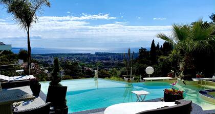 cannes proche grande villa vue MER piscine débordement