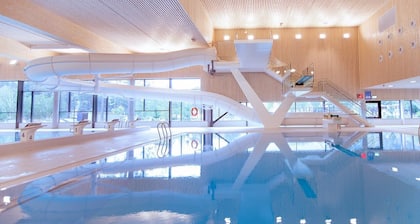 Mountainside Cottage in Voss with a great view