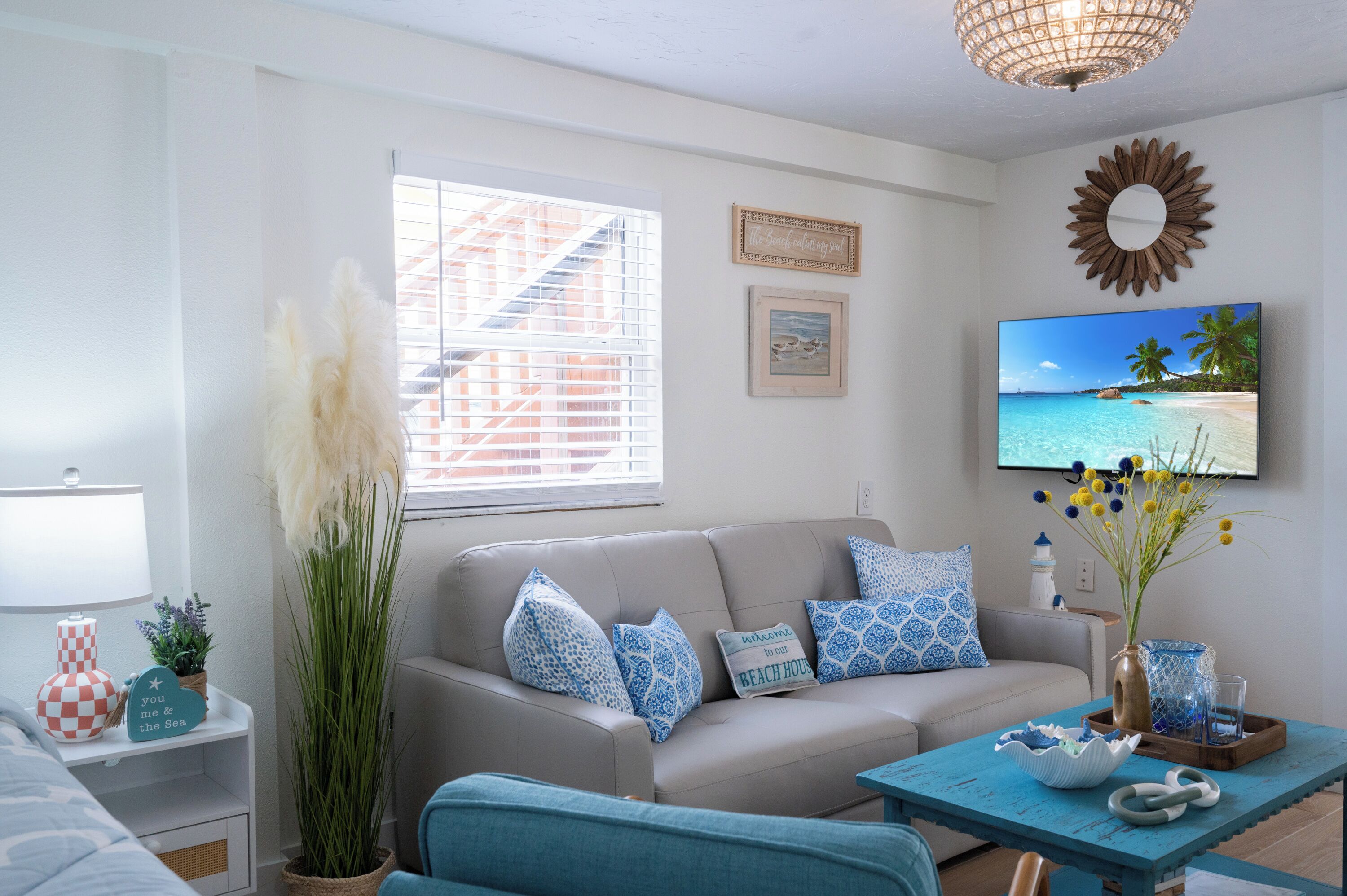 TV, DVD player