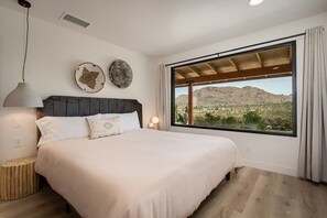 4 Schlafzimmer, Bügeleisen/Bügelbrett, kostenloses WLAN, Bettwäsche