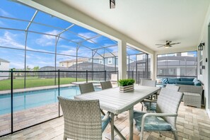 Villa (5 Bedrooms) | Property amenity