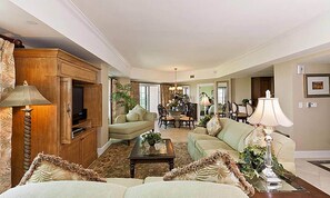 TV - 5 Star Condo on Orlandos Most Exclusive Reunion Resort and Spa, Orlando Condo 4578 (Kissimmee)