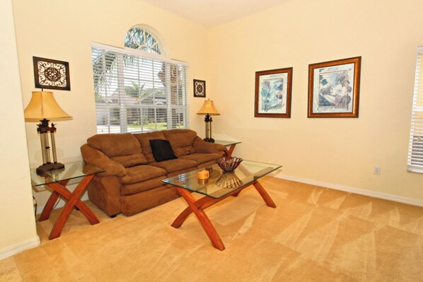 Villa (5 Bedrooms) | Servicio de la propiedad