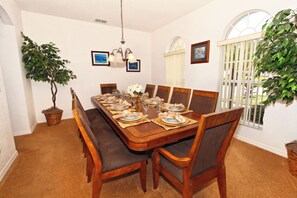 Villa (6 Bedrooms) | Servicio de la propiedad