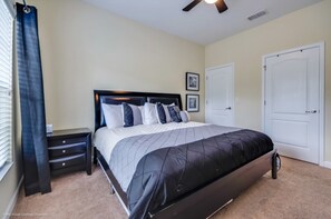 4 bedrooms, laptop workspace, bed sheets