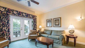 Living area - 5 Star Condo on Orlandos Most Exclusive Reunion Resort, Orlando Condo 5466 (Kissimmee)