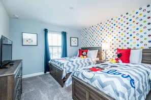 4 bedrooms, laptop workspace, WiFi, bed sheets - 5 Star Villa Close to Disney, Orlando Villa 2579 (Davenport)