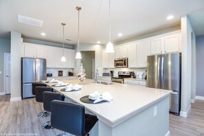 微波爐、烤箱、爐台、洗碗機