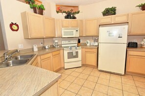 Huvila (4 Bedrooms) | Majoituspaikan mukavuudet