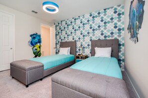 Villa (Multiple Bedrooms) | Property amenity