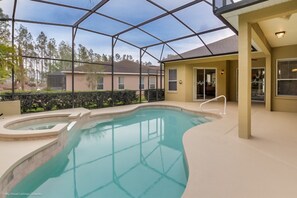 Villa (4 Bedrooms) | Property amenity