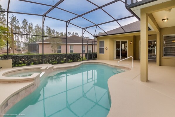 Villa (4 Bedrooms) | Property amenity